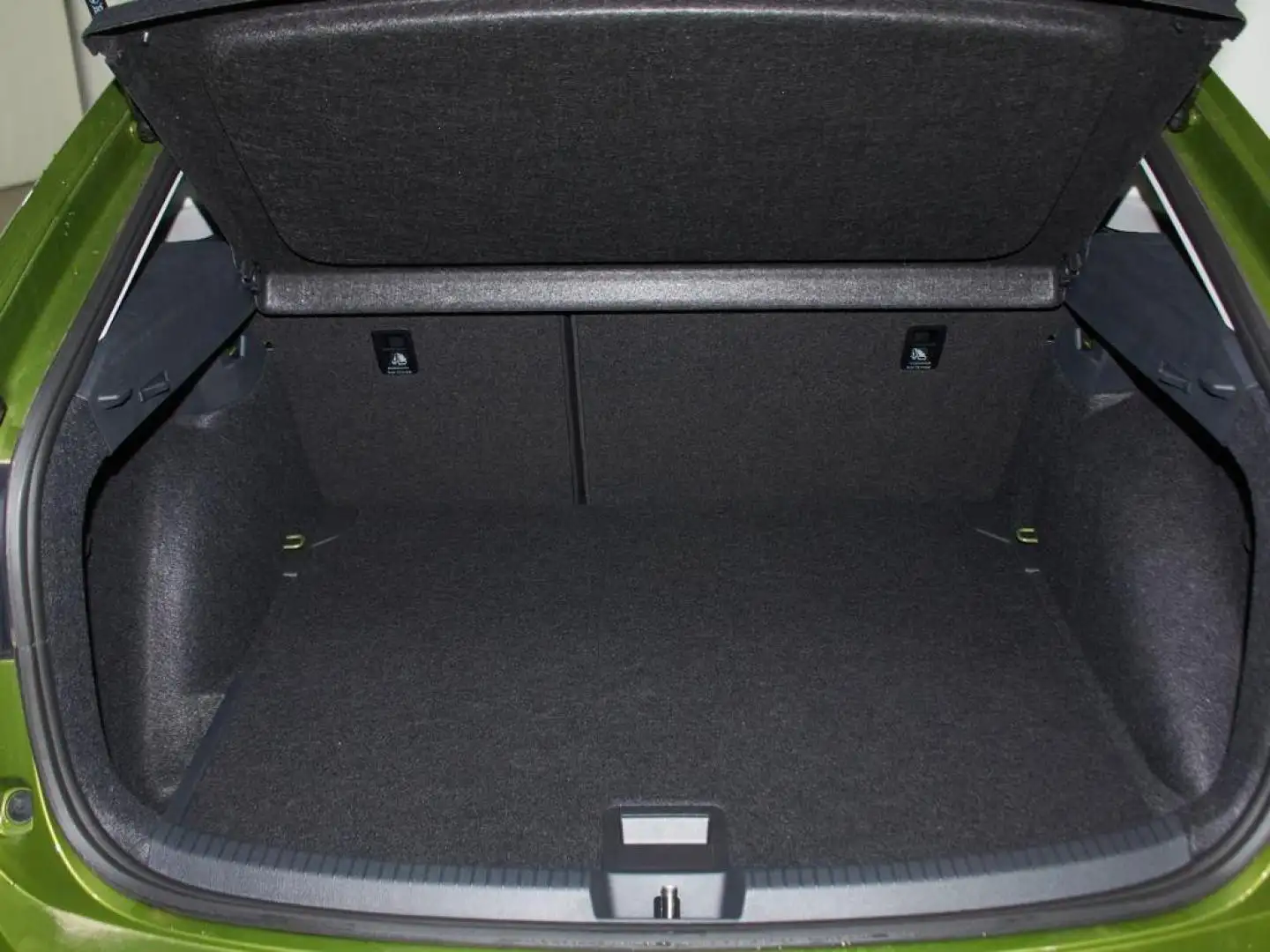 Volkswagen Taigo 1.0 TSI R-Line 85kW Verde - 2
