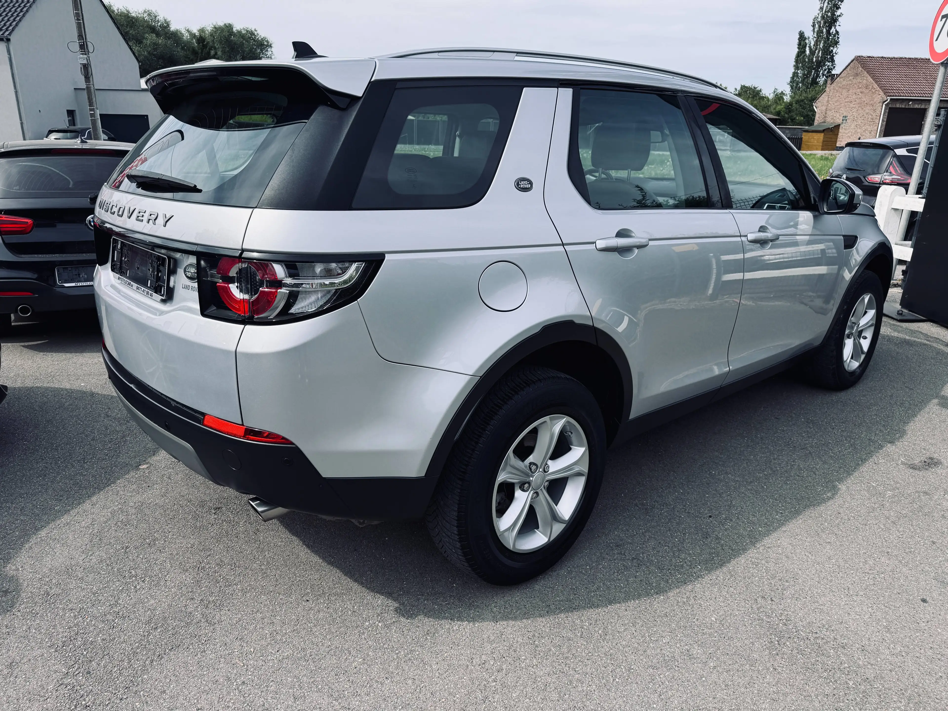 Land Rover Discovery Sport Discovery Sport 2.0 TD4 7 PLaces, Automatique, Garantie 1an — photo 10
