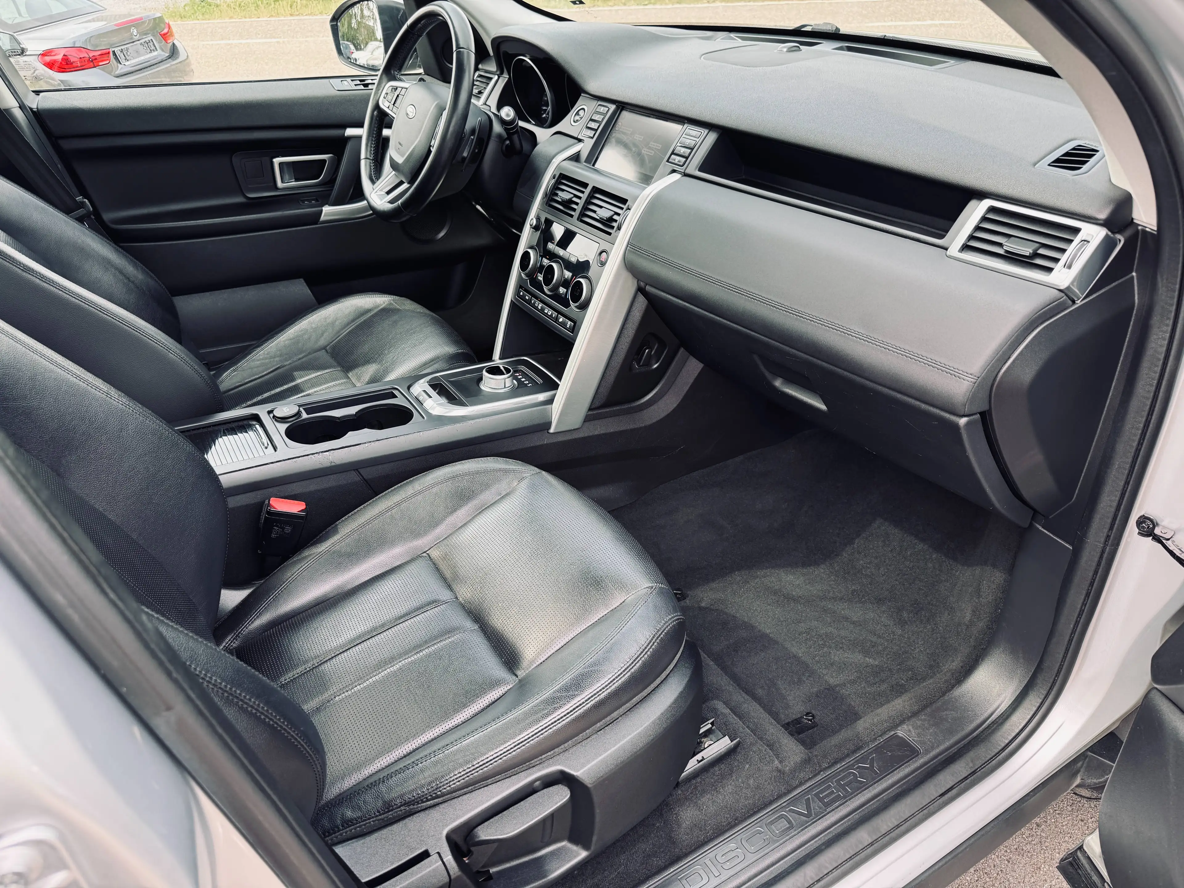 Land Rover Discovery Sport Discovery Sport 2.0 TD4 7 PLaces, Automatique, Garantie 1an — photo 12