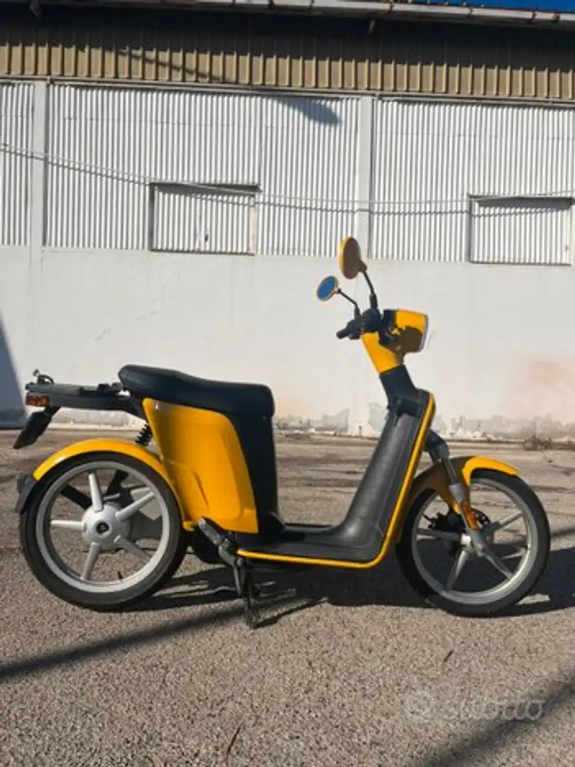 Askoll eS2 Giallo - 2