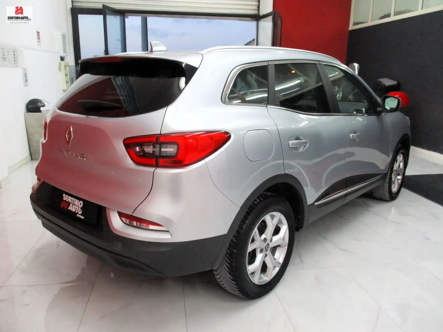 Renault Kadjar 1.5 blue dci Black Edition 115cv edc-2020 KM65000 Grigio - 2