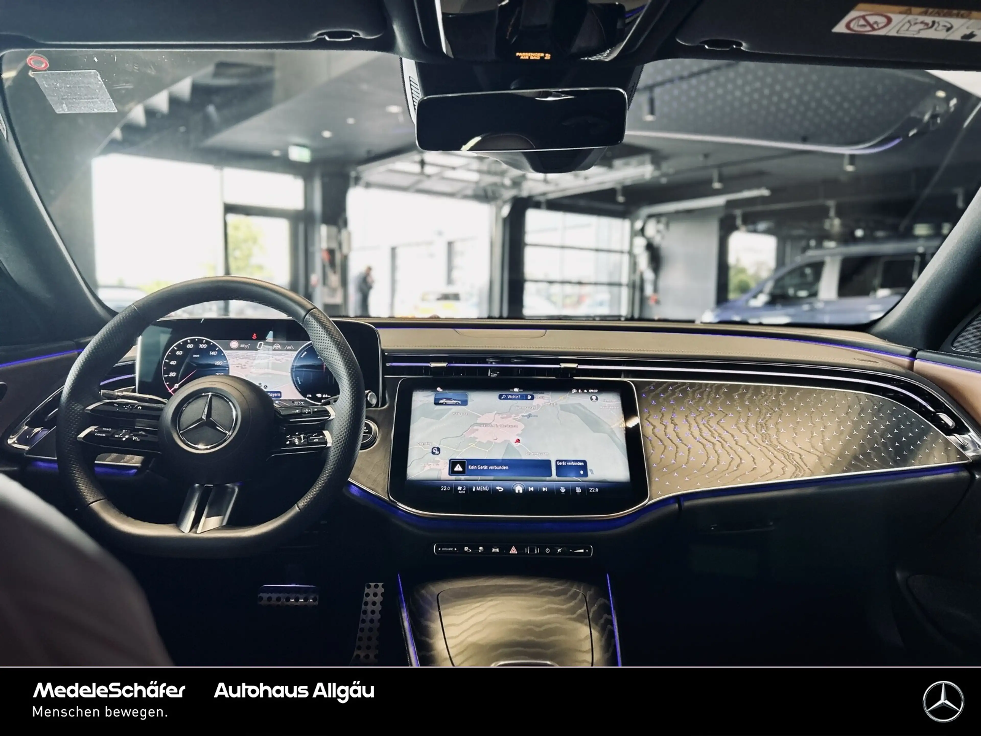 Mercedes-Benz E 400 E 400 e 4M AMG 20" Fahr-Assi LEDER AHK 360° NP95 — photo 8