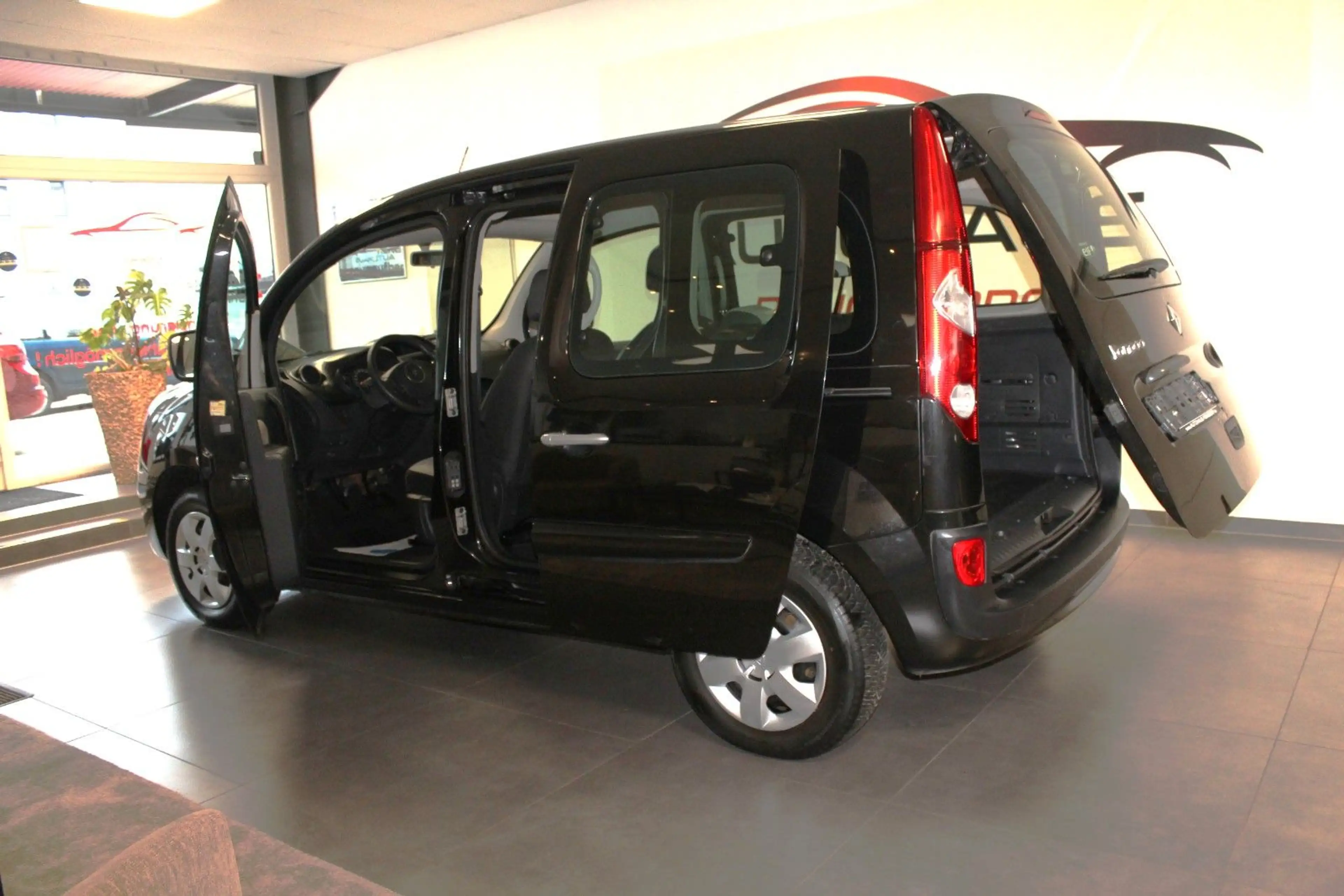 Renault Kangoo Happy Family 1,6 Klima — photo 6