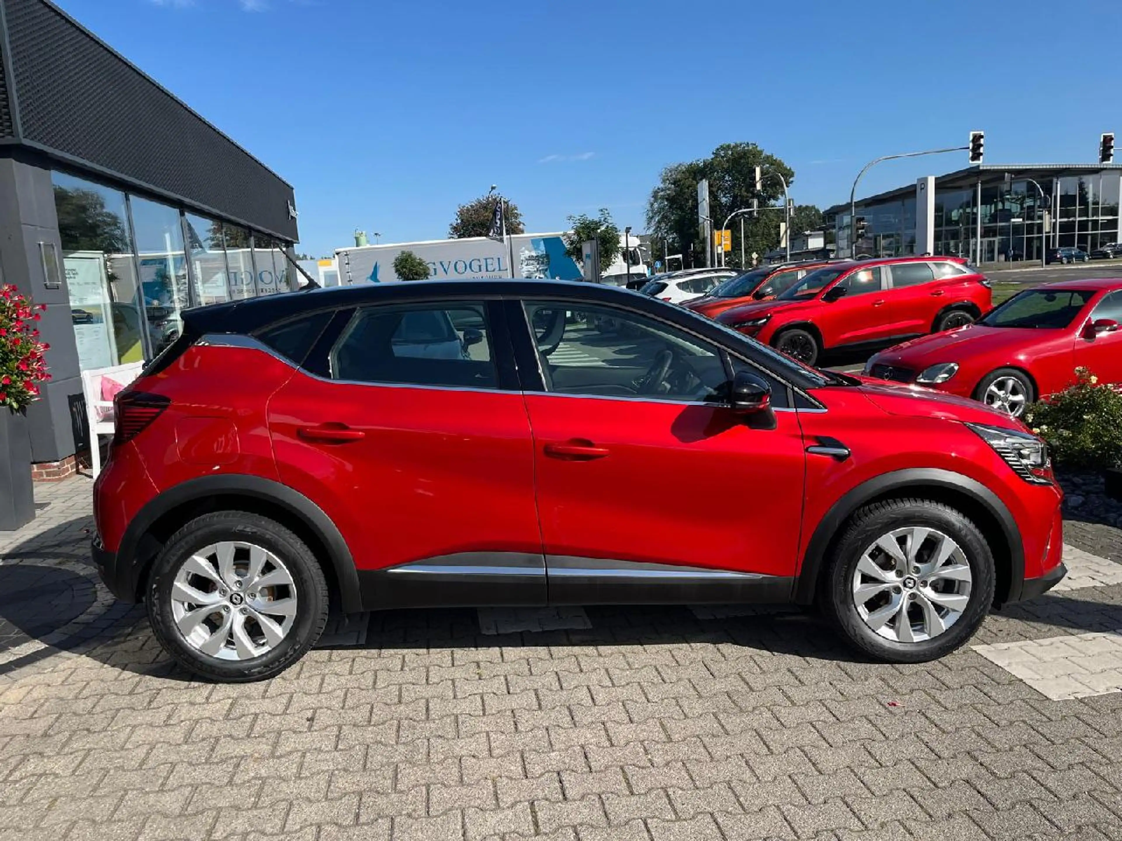Renault Captur Captur 1.0 TCe 90 Intens — photo 3