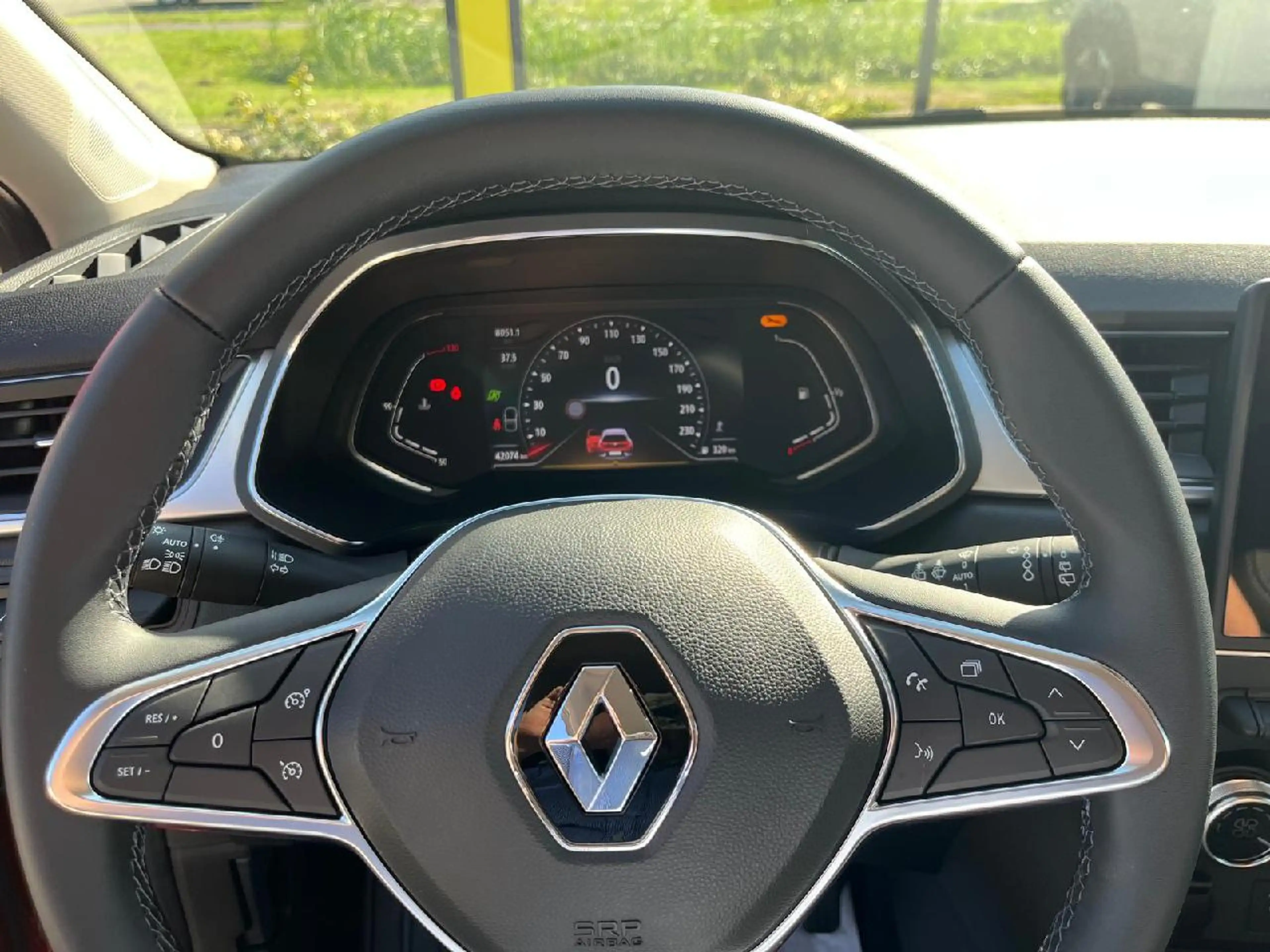 Renault Captur Captur 1.0 TCe 90 Intens — photo 14