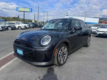 Cooper C FWD | One Owner | No Accidents | Fuel Efficient | Back-up Camera |