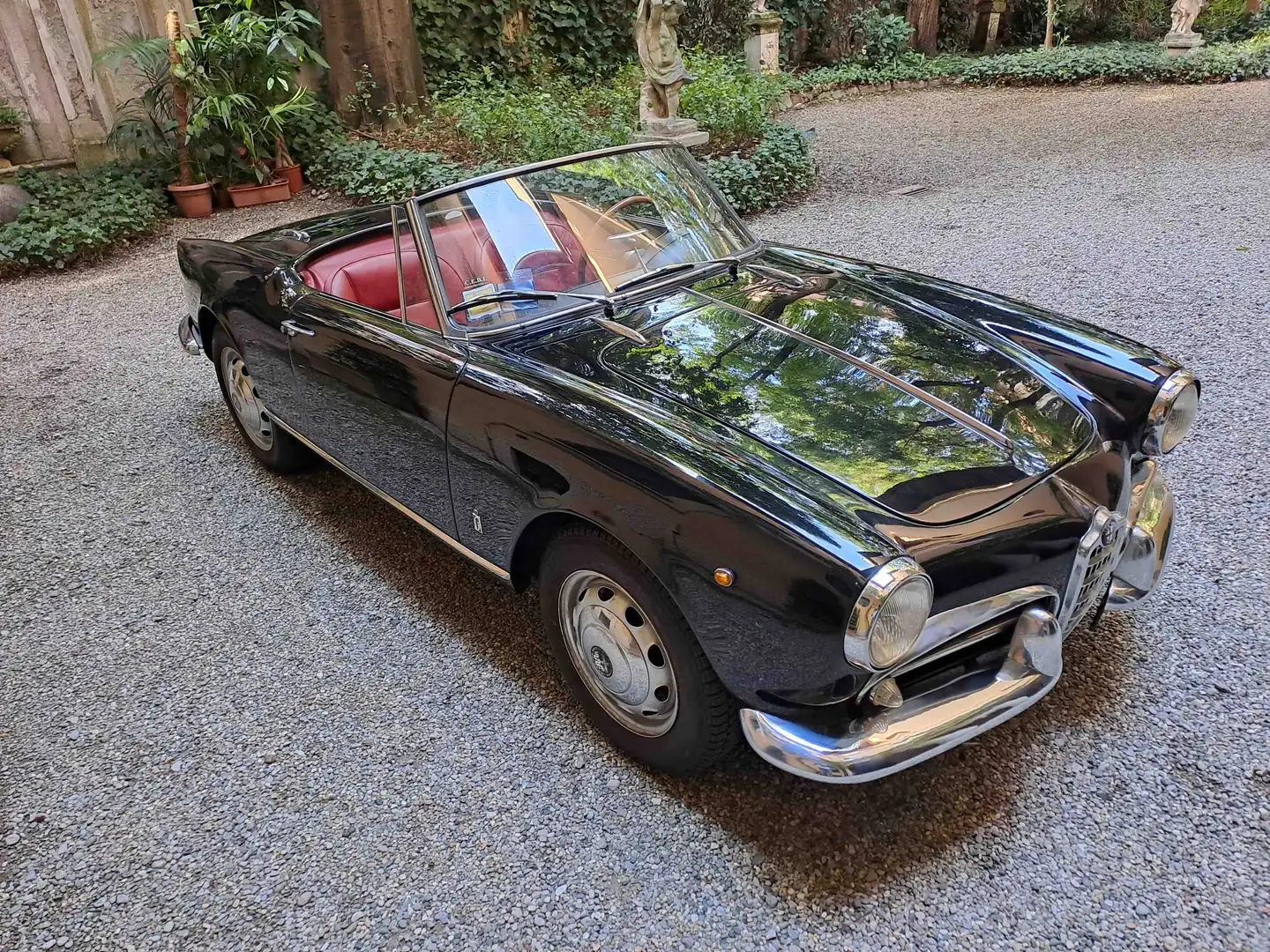 Alfa Romeo Giulietta Spider prima serie (750D) Siyah - 1