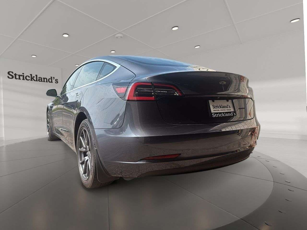 2019 Tesla Model 3 STANDARD RANGE PLUS — снимка 1