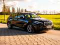 BMW 118 M-PACK BINNEN EN BUITEN Zwart - thumbnail 1