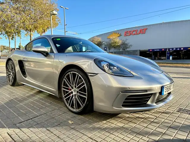 Porsche 718 Spyder Cayman S