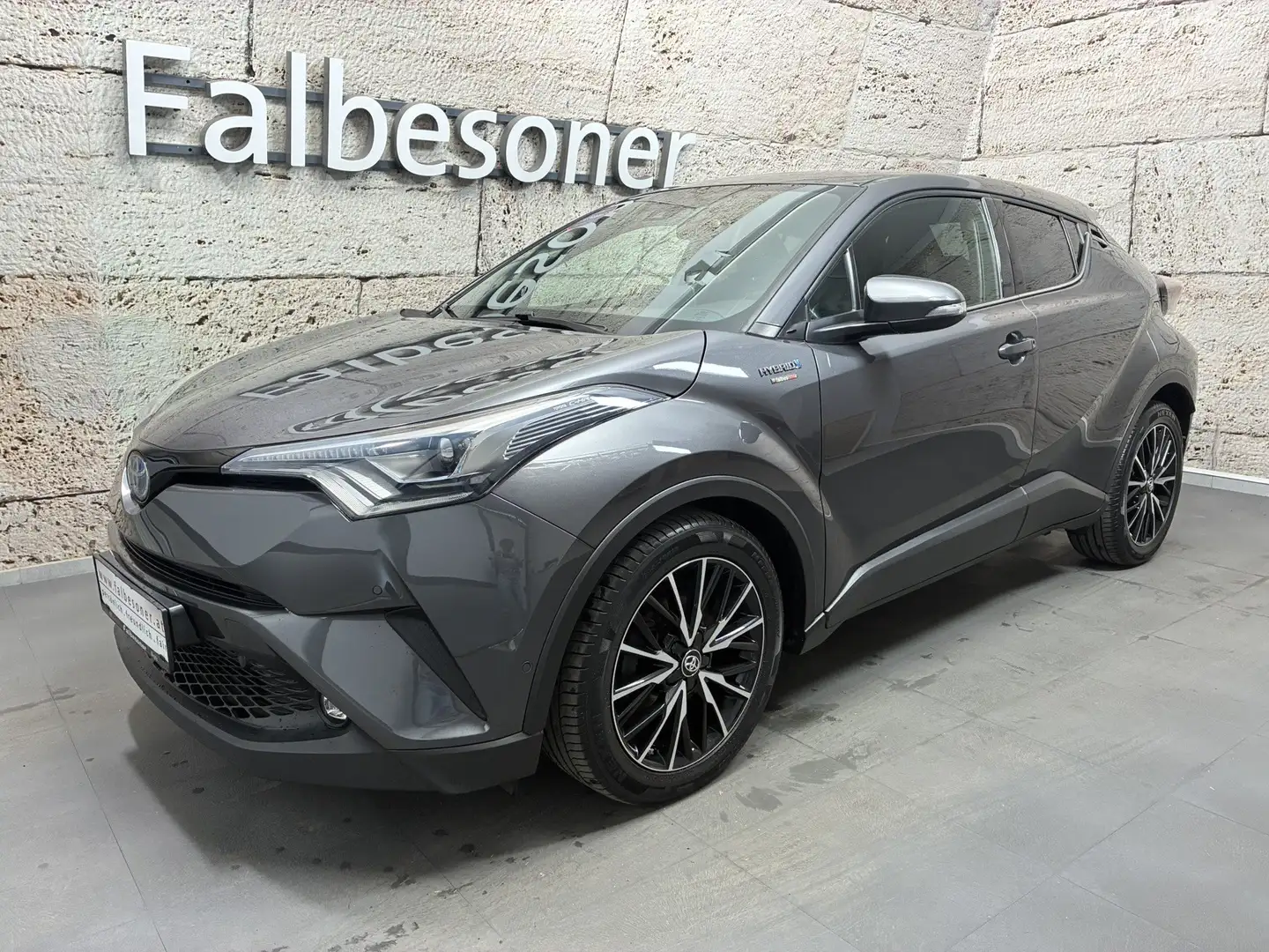 Toyota C-HR Hybrid C-ENTER Grau - 2