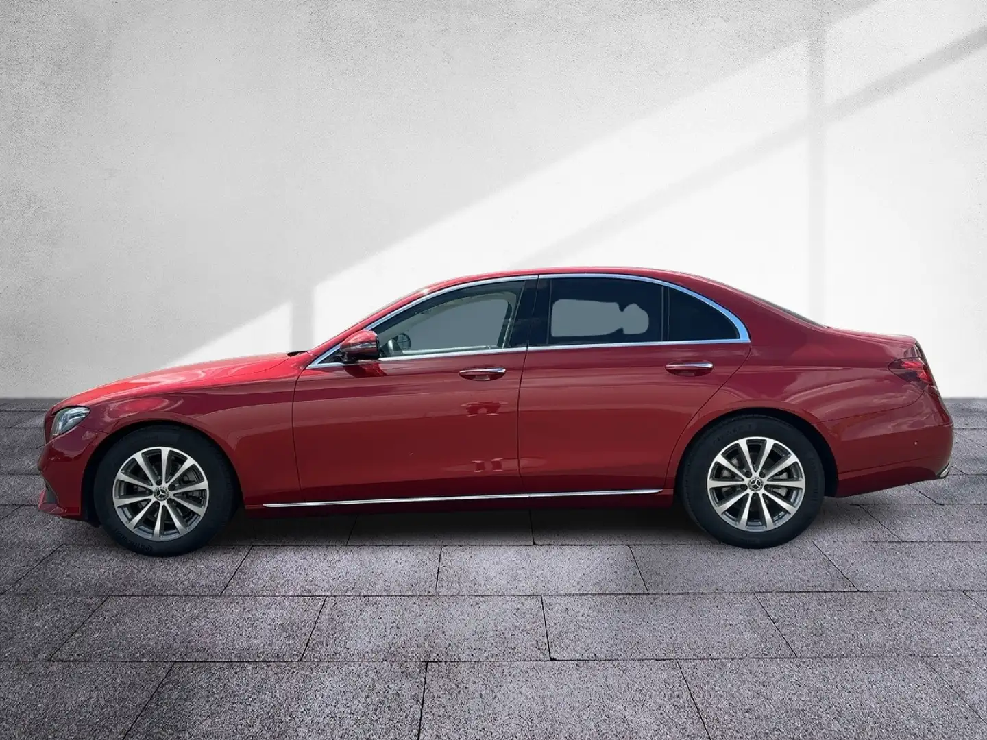 Mercedes-Benz E 220 d Limousine Kamera Avantgarde Exclusive Rot - 2