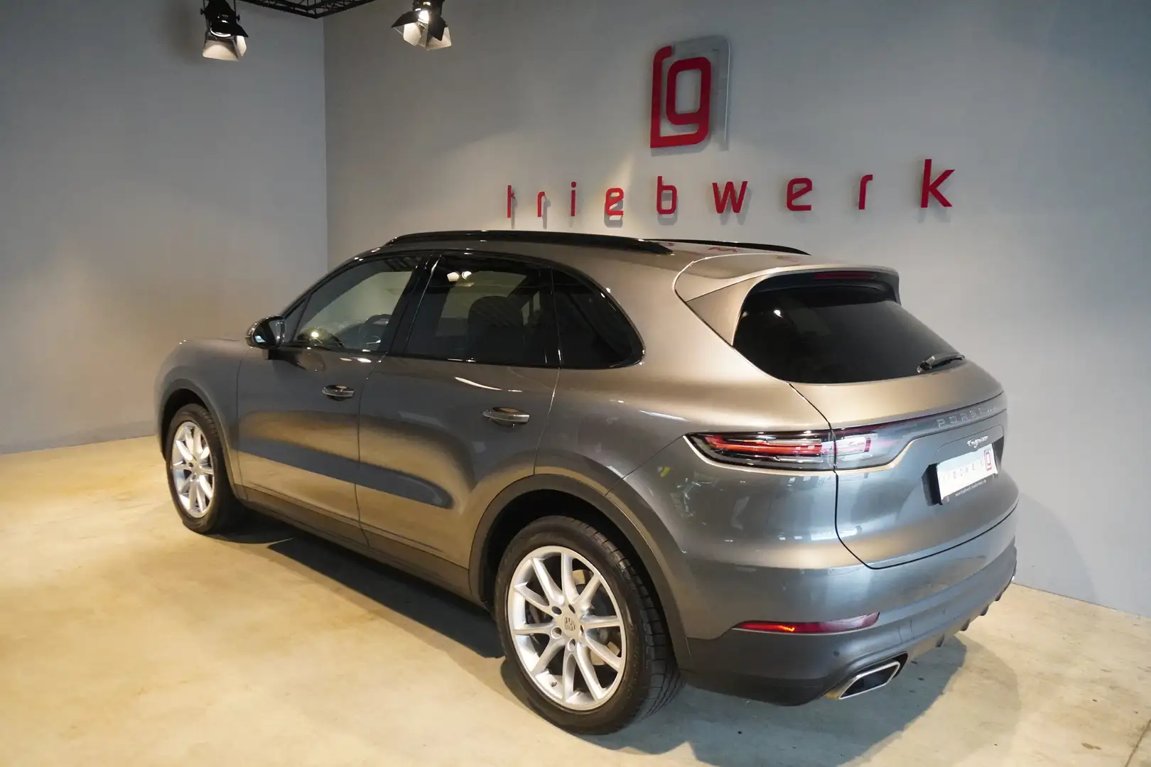 Porsche Cayenne 3.0 V6 *APPROVED*U-Frei*Pano*20 Zoll*Top Grau - 2