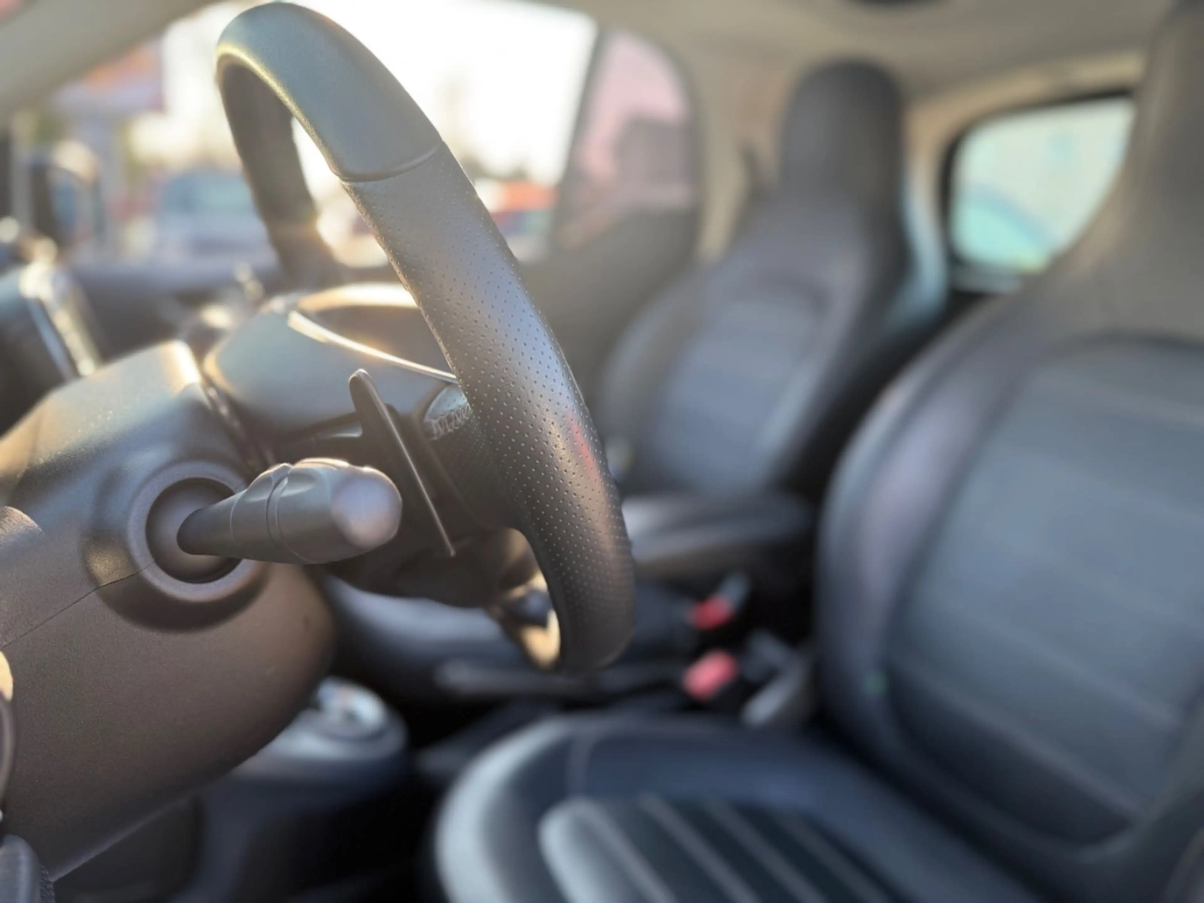 smart forTwo PRIME*SPORTPAKET*BRITISHGREEN*PANO*90PS — photo 36
