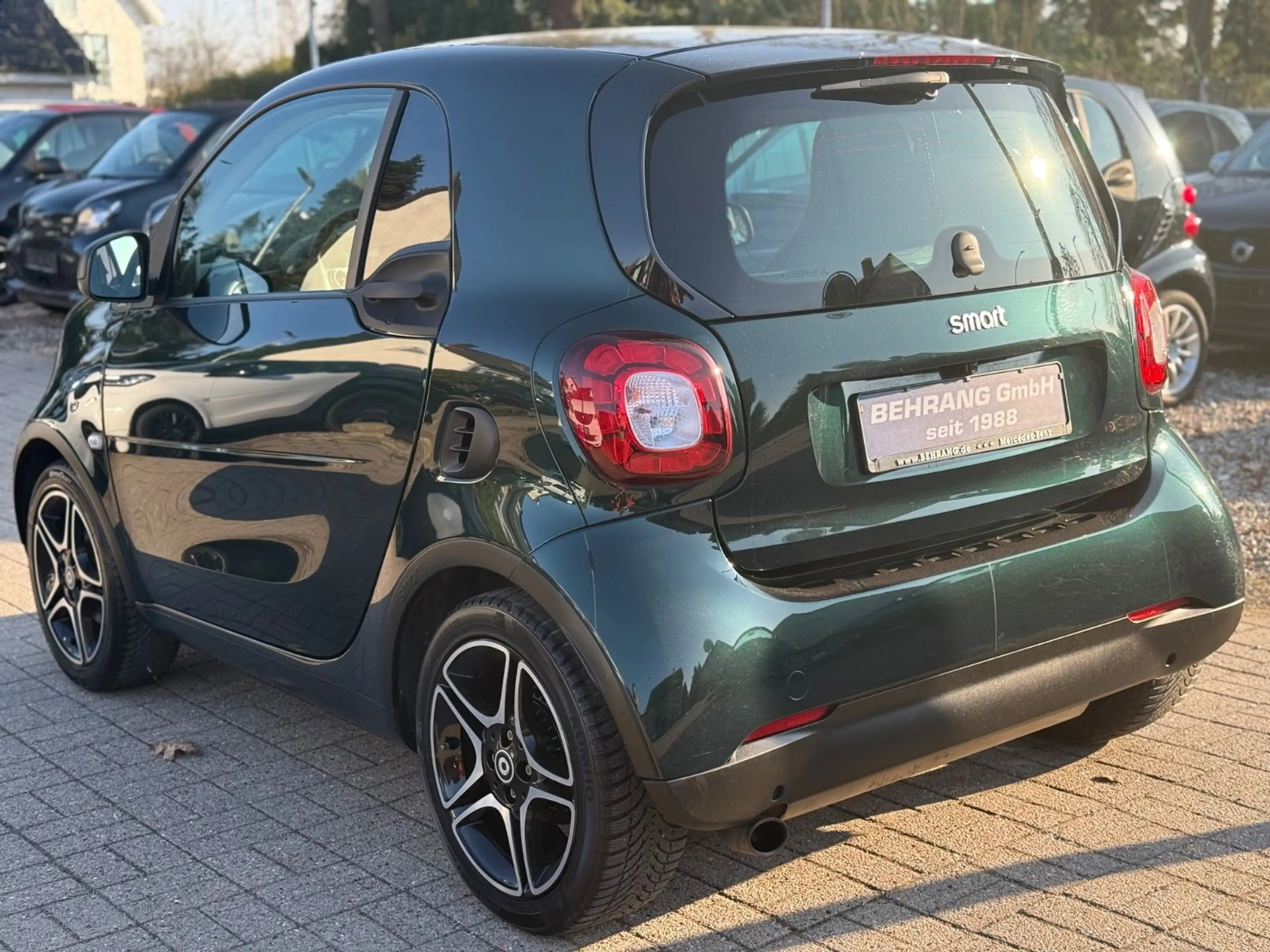 smart forTwo PRIME*SPORTPAKET*BRITISHGREEN*PANO*90PS — photo 5