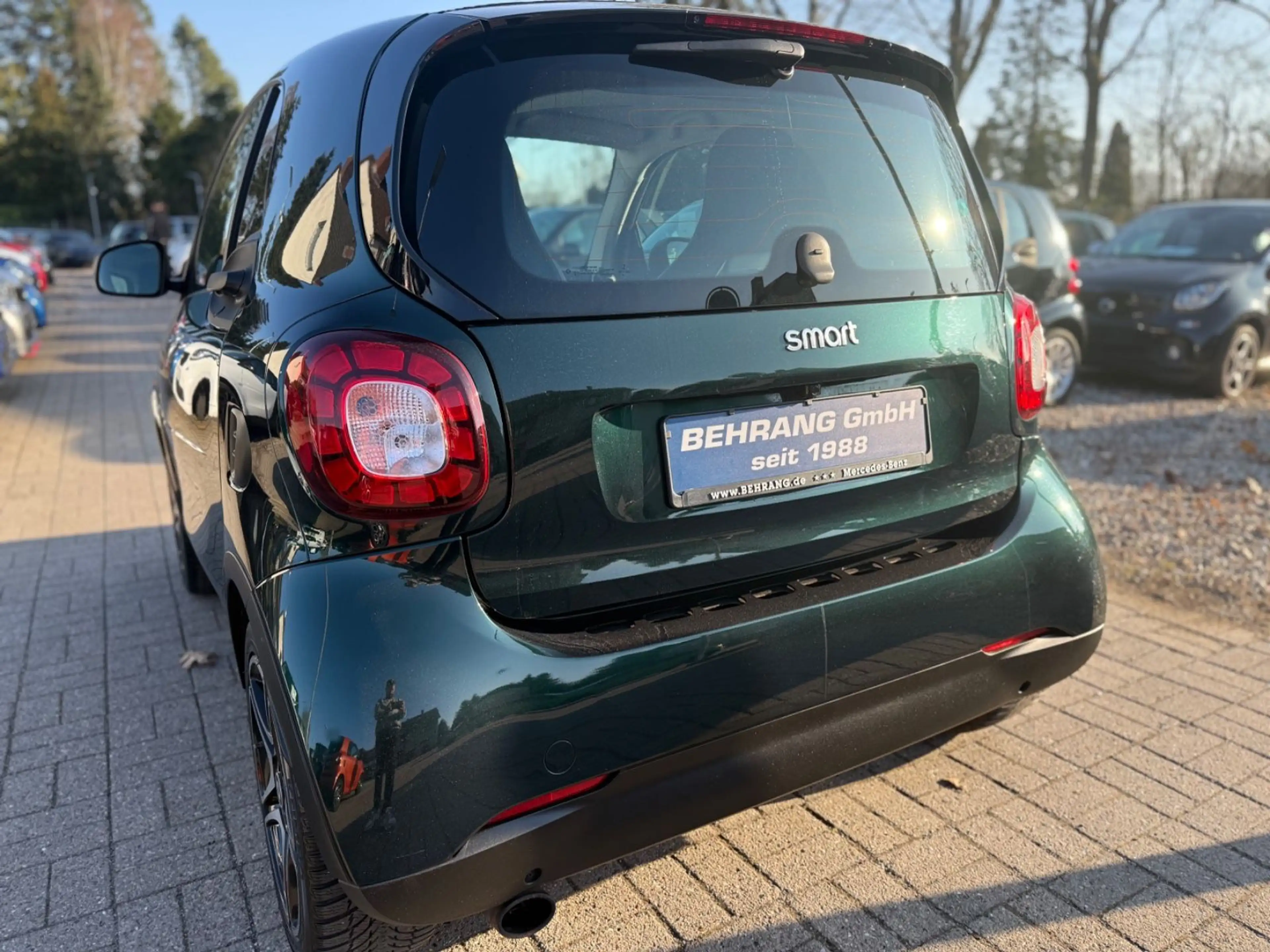 smart forTwo PRIME*SPORTPAKET*BRITISHGREEN*PANO*90PS — photo 8