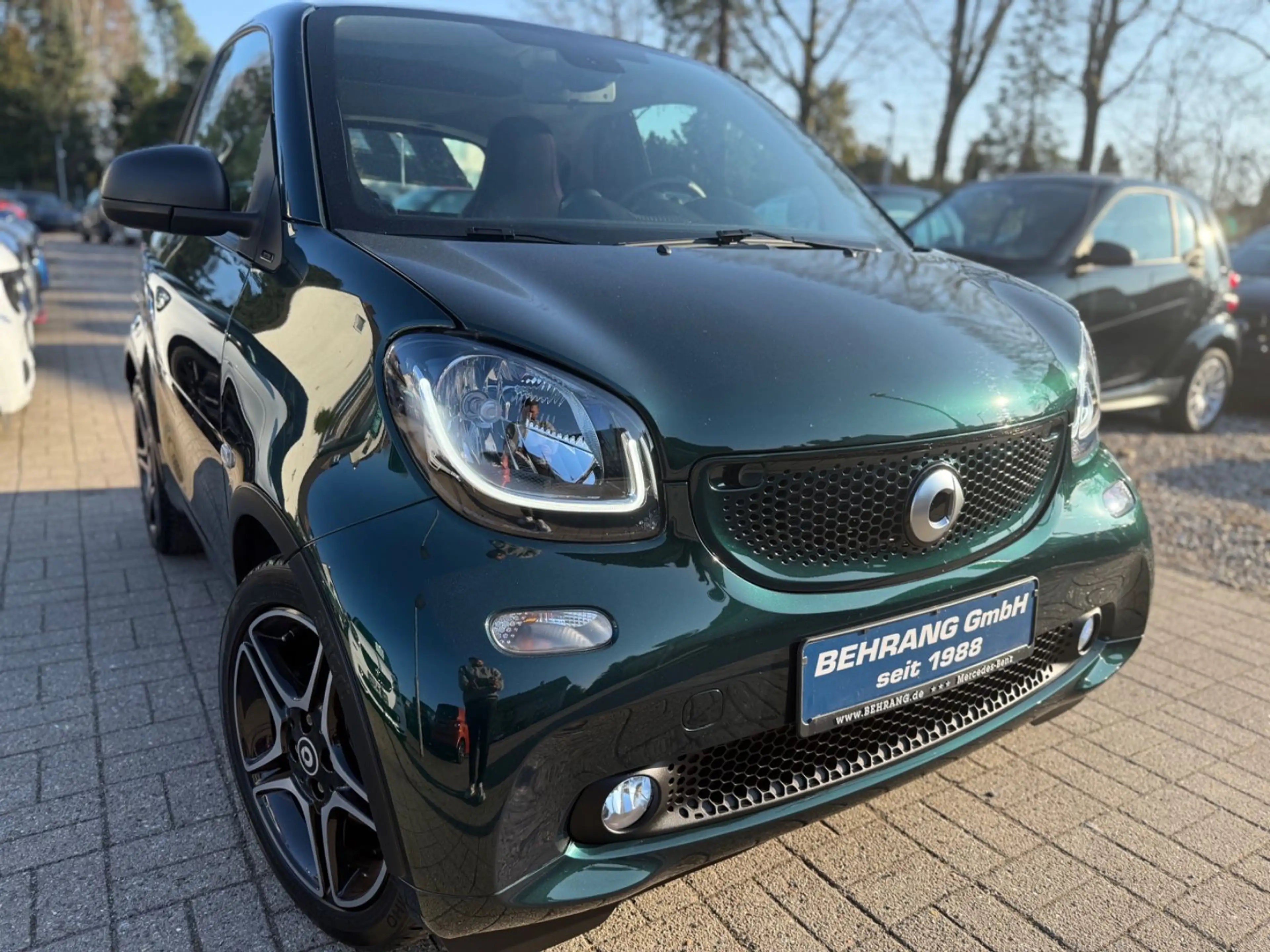 smart forTwo PRIME*SPORTPAKET*BRITISHGREEN*PANO*90PS — photo 4