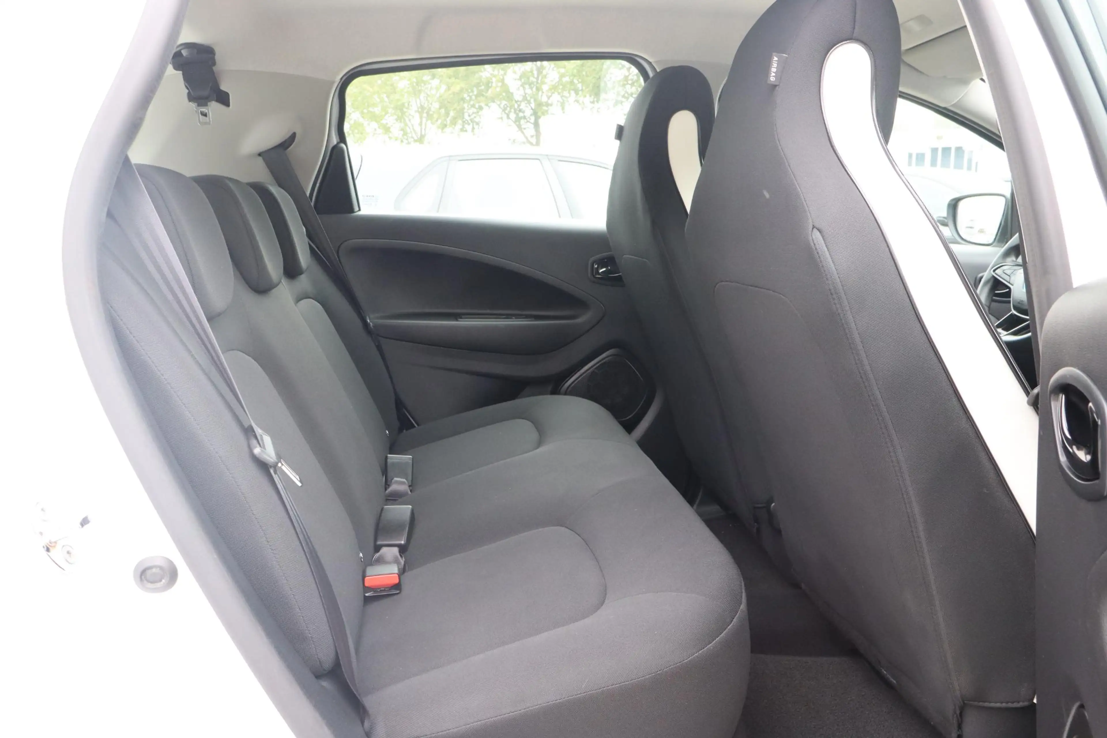 Renault ZOE R110 Life Carshare 52 kWh | SOH 86,7% | Koop accu — photo 20