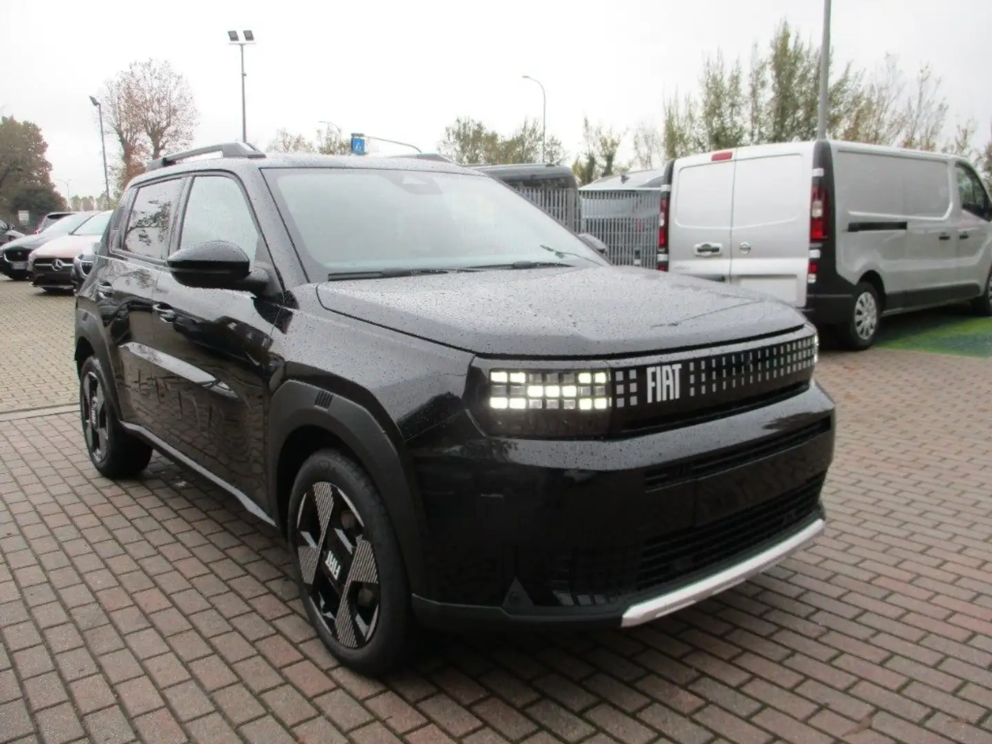 Fiat Grande Panda 1.2 Hybrid 110Cv S&S La Prima Camera/CarPlay Noir - 2