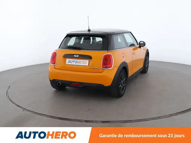Mini Hatch view 6