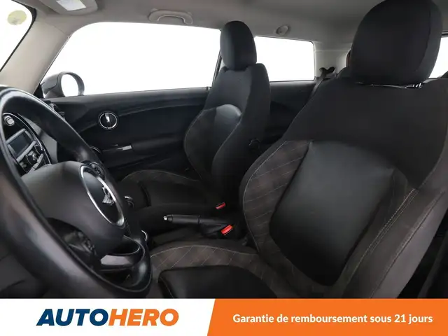 Mini Hatch view 10