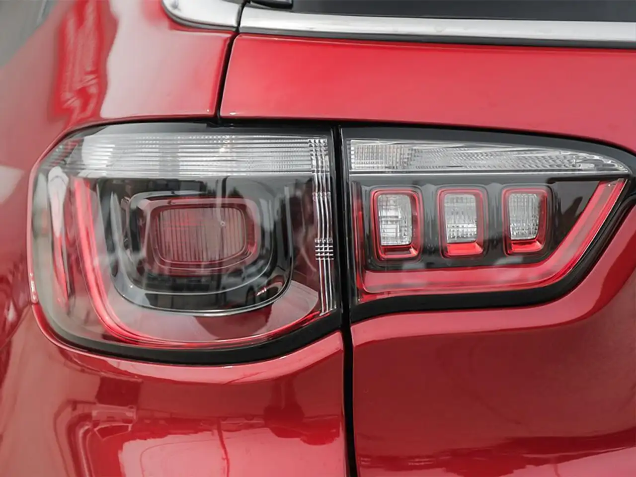 Jeep Compass снимка Jeep Compass