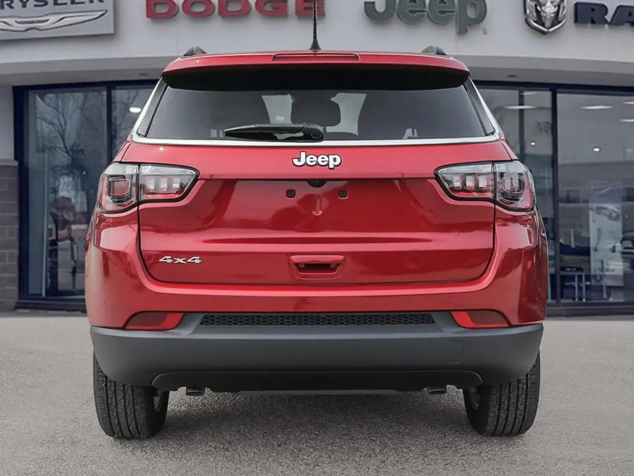 Jeep Compass снимка Jeep Compass