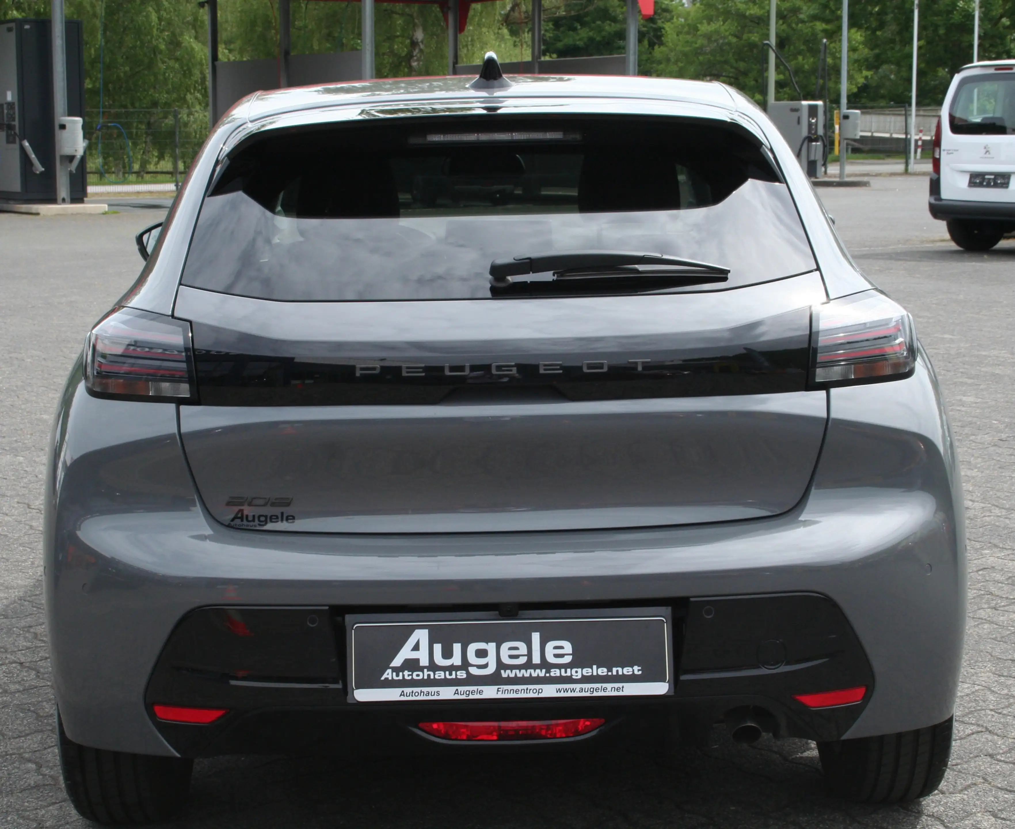 Peugeot 208 Allure 100PS | 360°-Kamera | Navigation — photo 7