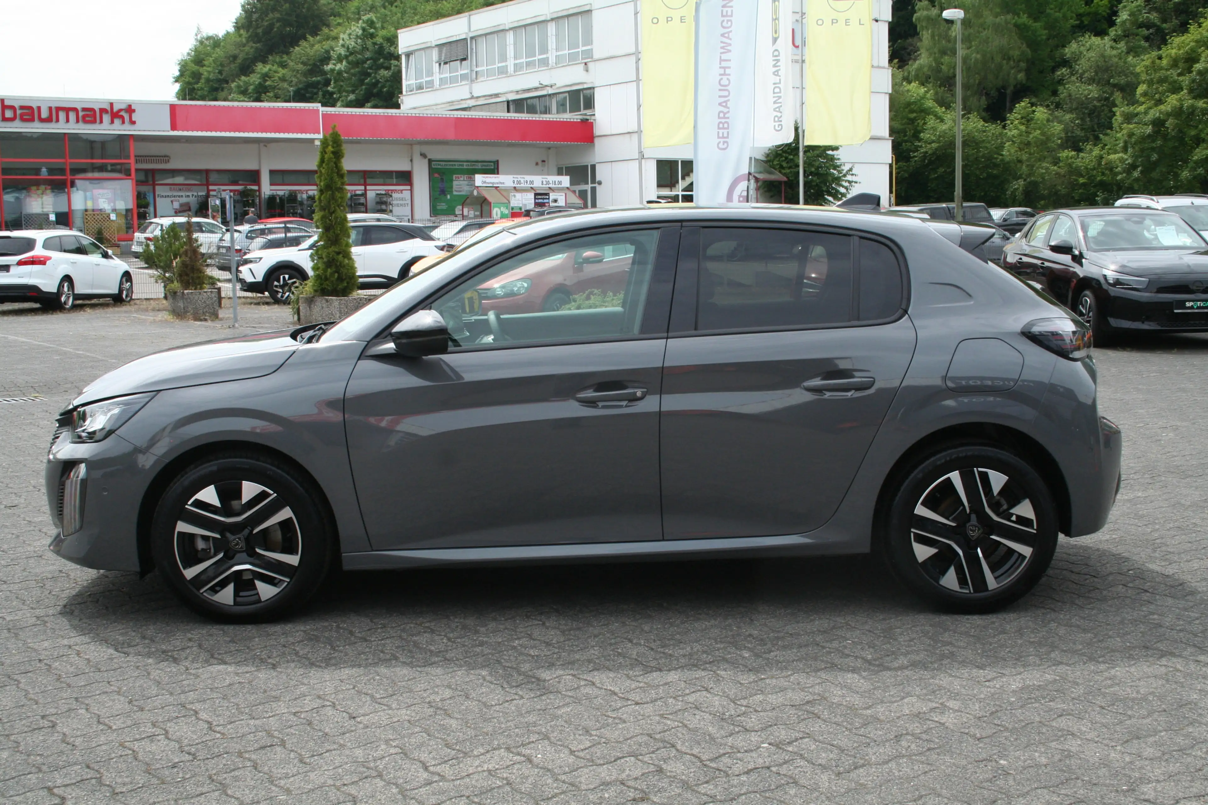 Peugeot 208 Allure 100PS | 360°-Kamera | Navigation — photo 9