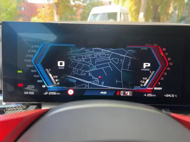 BMW M5 view 13