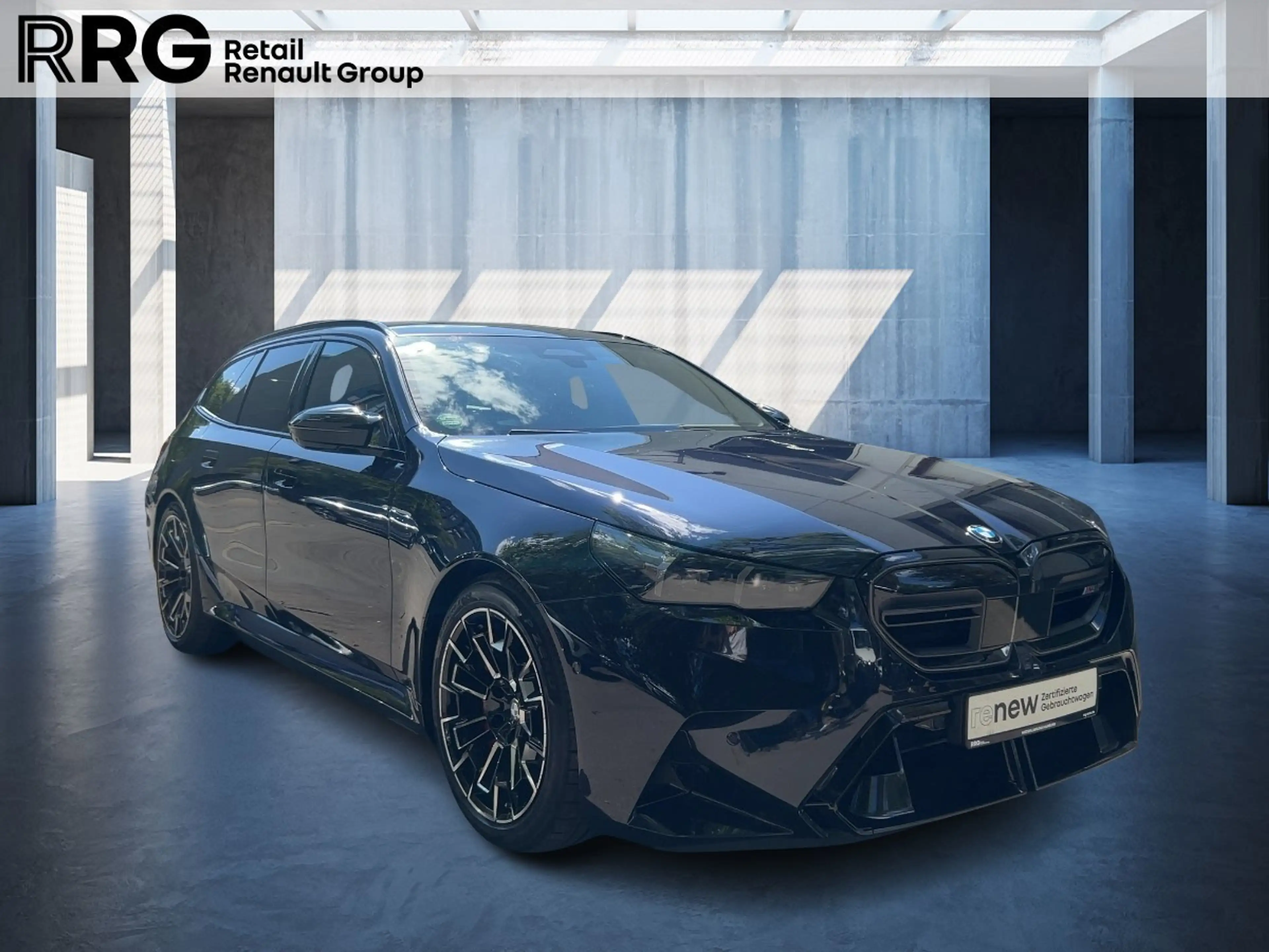 BMW M5 Touring  Service Plus AHK Kamera HuD B&W Shz — photo 7