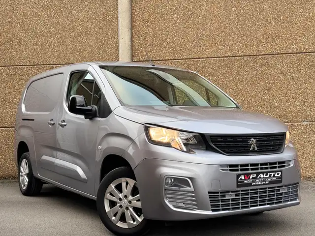 Peugeot Partner 1.5 BlueHDi L2 /Gps/3places/Garantie 12mois
