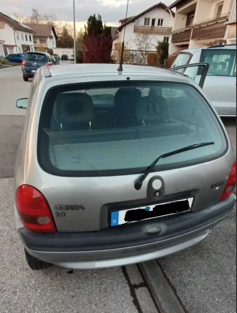 Opel Corsa Corsa Vogue Grau - 1