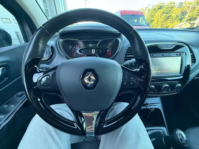 Renault Captur view 11
