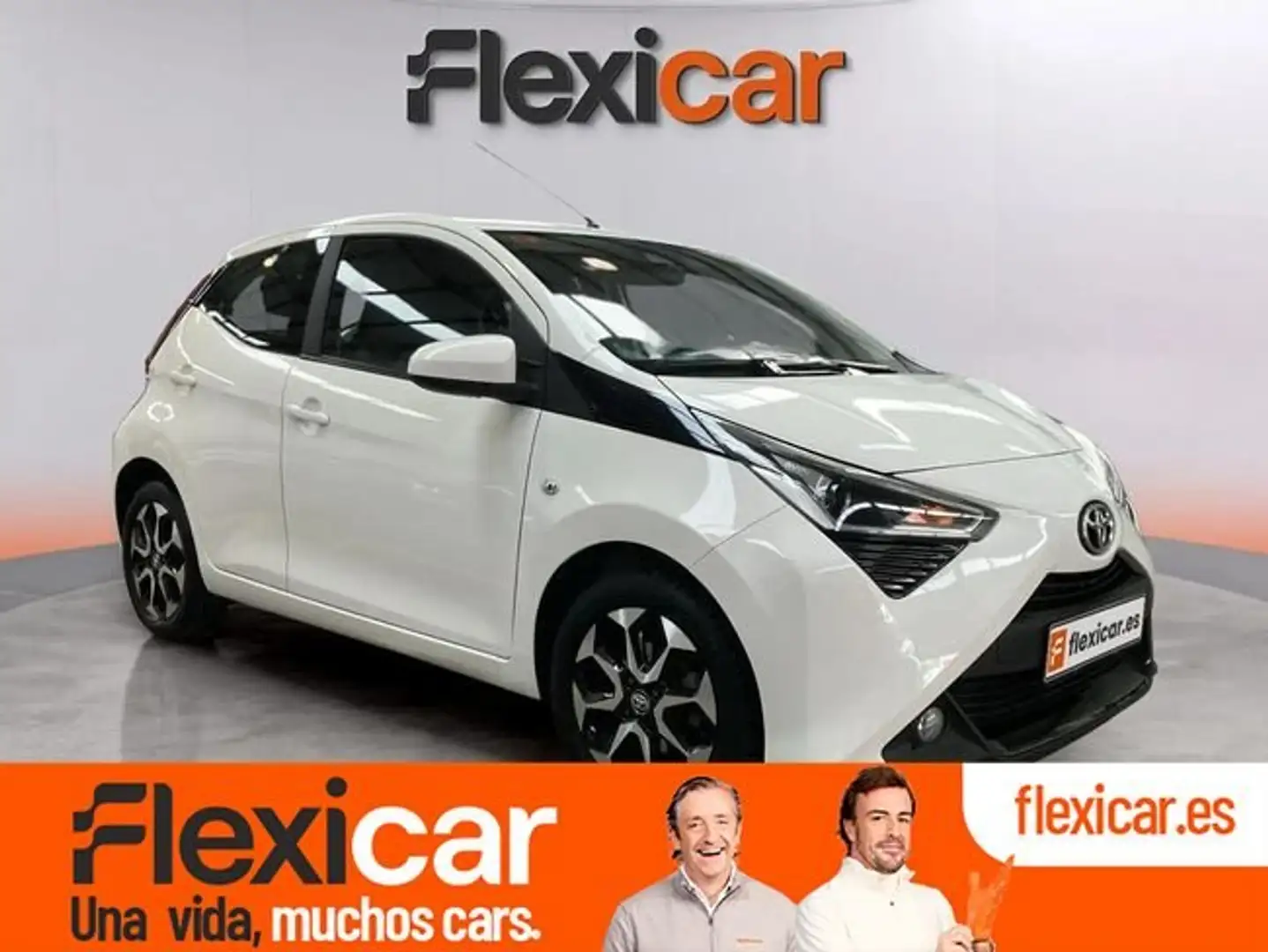 Toyota Aygo 70 x-play Blanco - 1