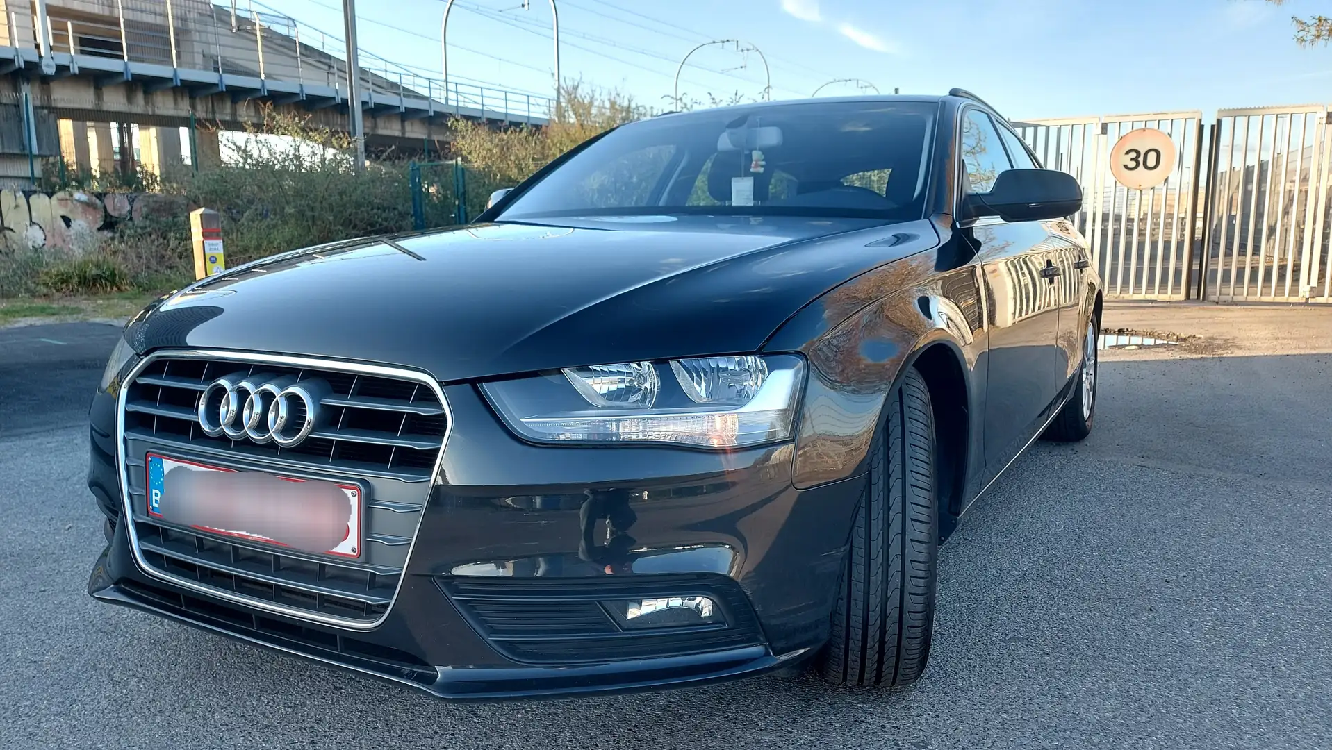 Audi A4 A4+Avant+2.0+TDie Noir - 1