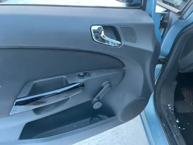 Opel Corsa view 14