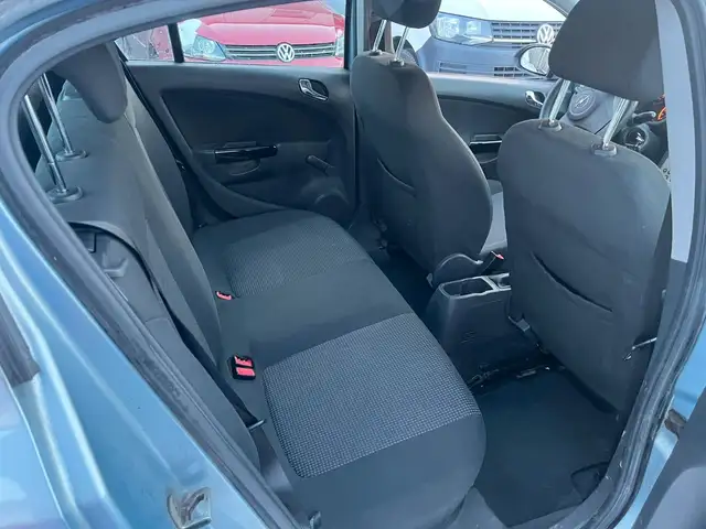 Opel Corsa view 12
