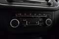 Volkswagen Tiguan Cross 2.0 TDI 110cv Bluemotion Tech 4x2 Weiß - thumbnail 24