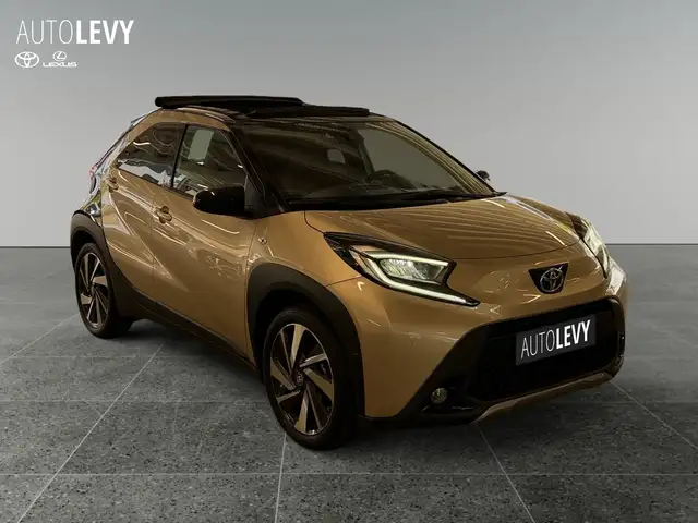 Toyota Aygo X view 8