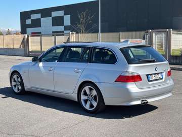 525xi Touring Attiva TAGLIANDI CERTIFICATI MANUALE