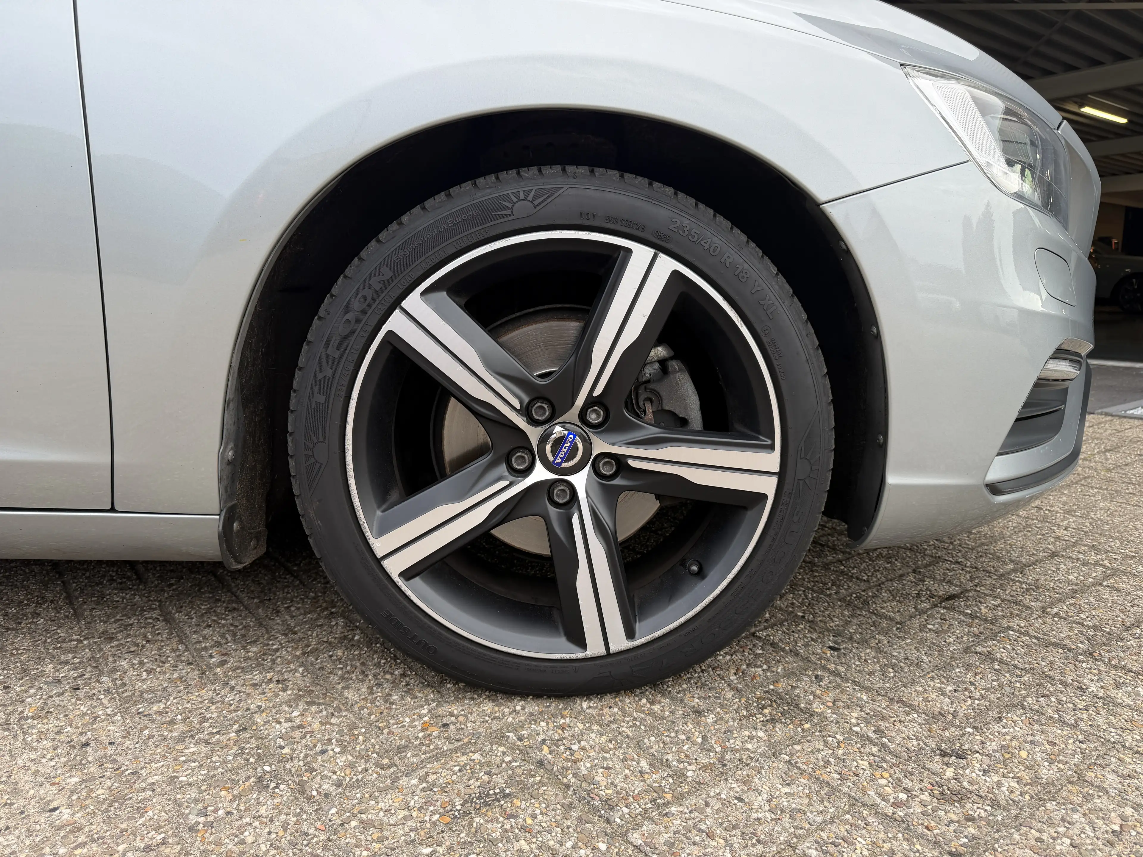 Volvo V60 T3 Summum — photo 12