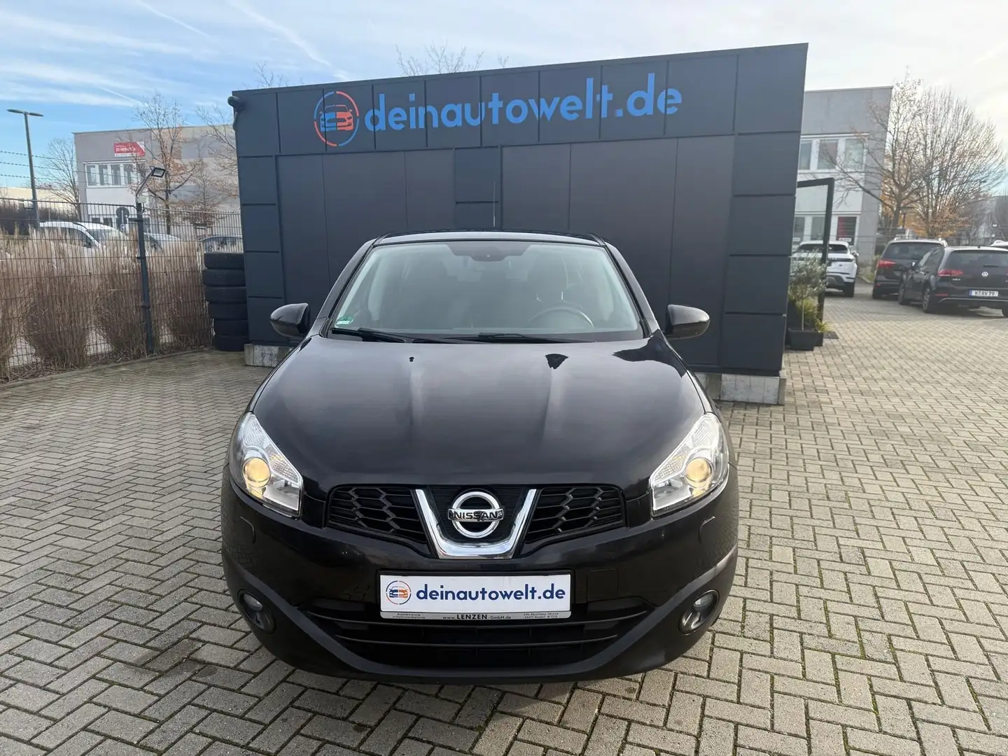 Nissan Qashqai Schwarz - 2