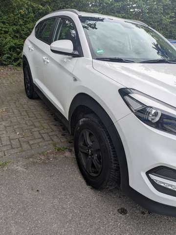 Hyundai TUCSON Tucson blue 1.6 GDi 2WD Classic