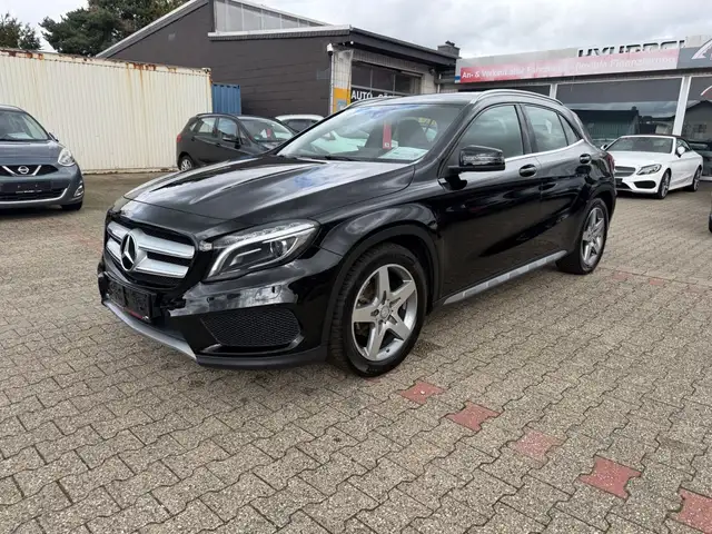 Mercedes-Benz GLA 180
