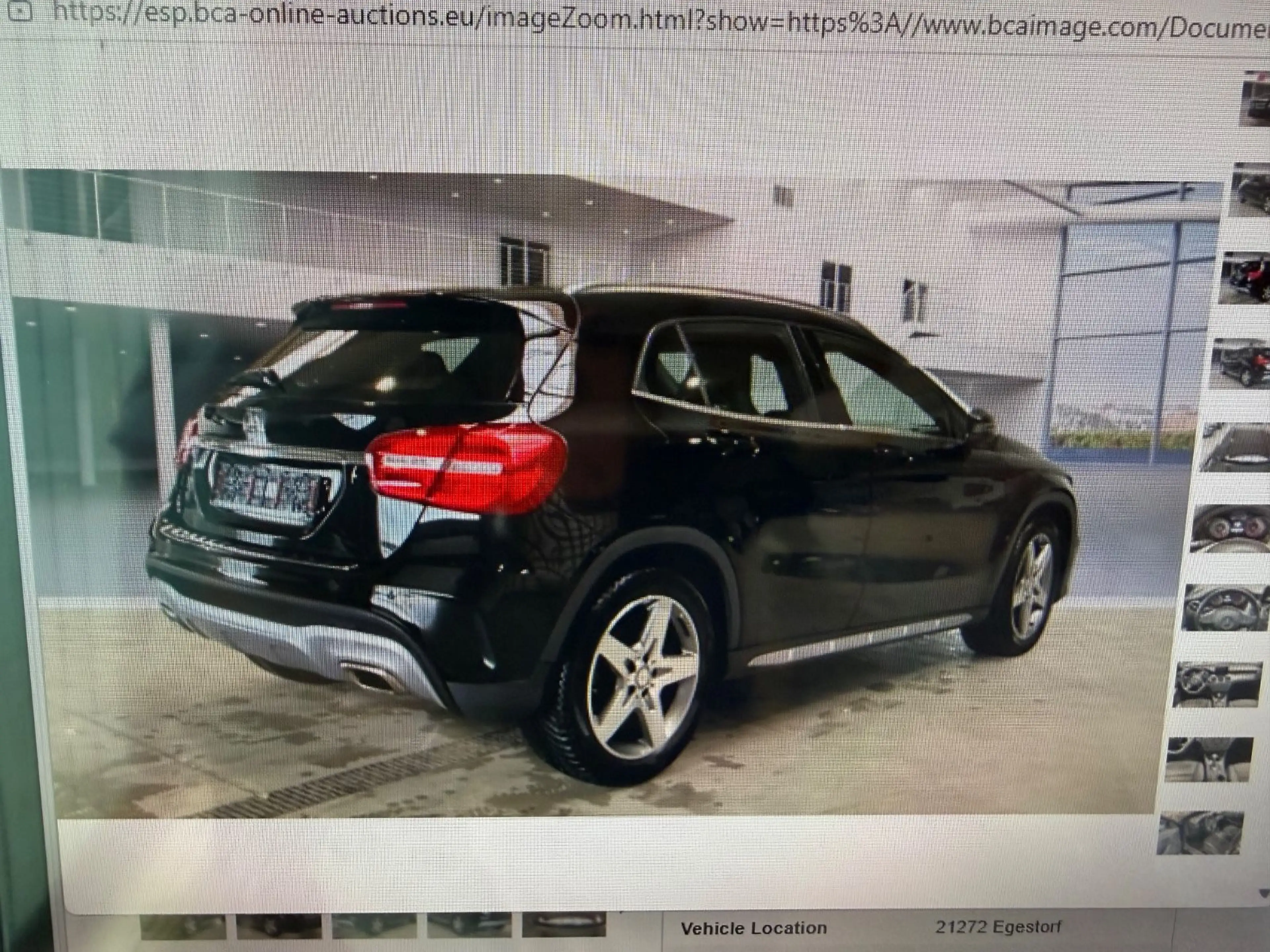 Mercedes-Benz GLA 180 AMG Line Alcantara Bi-XENON Navi — photo 2