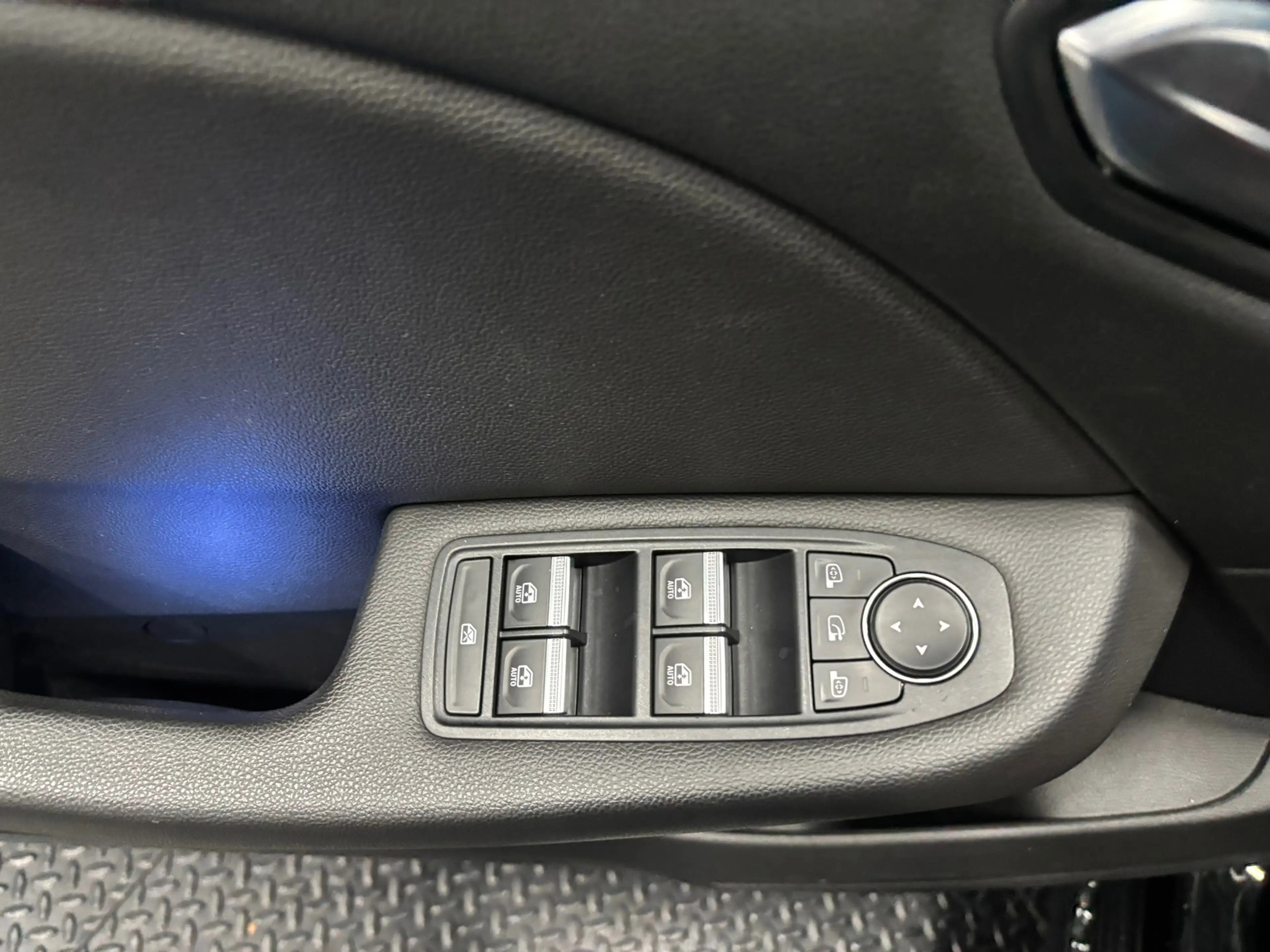 Renault Clio 1.0 TCe Intens Navi | Clima | Cruise | Camera — photo 17