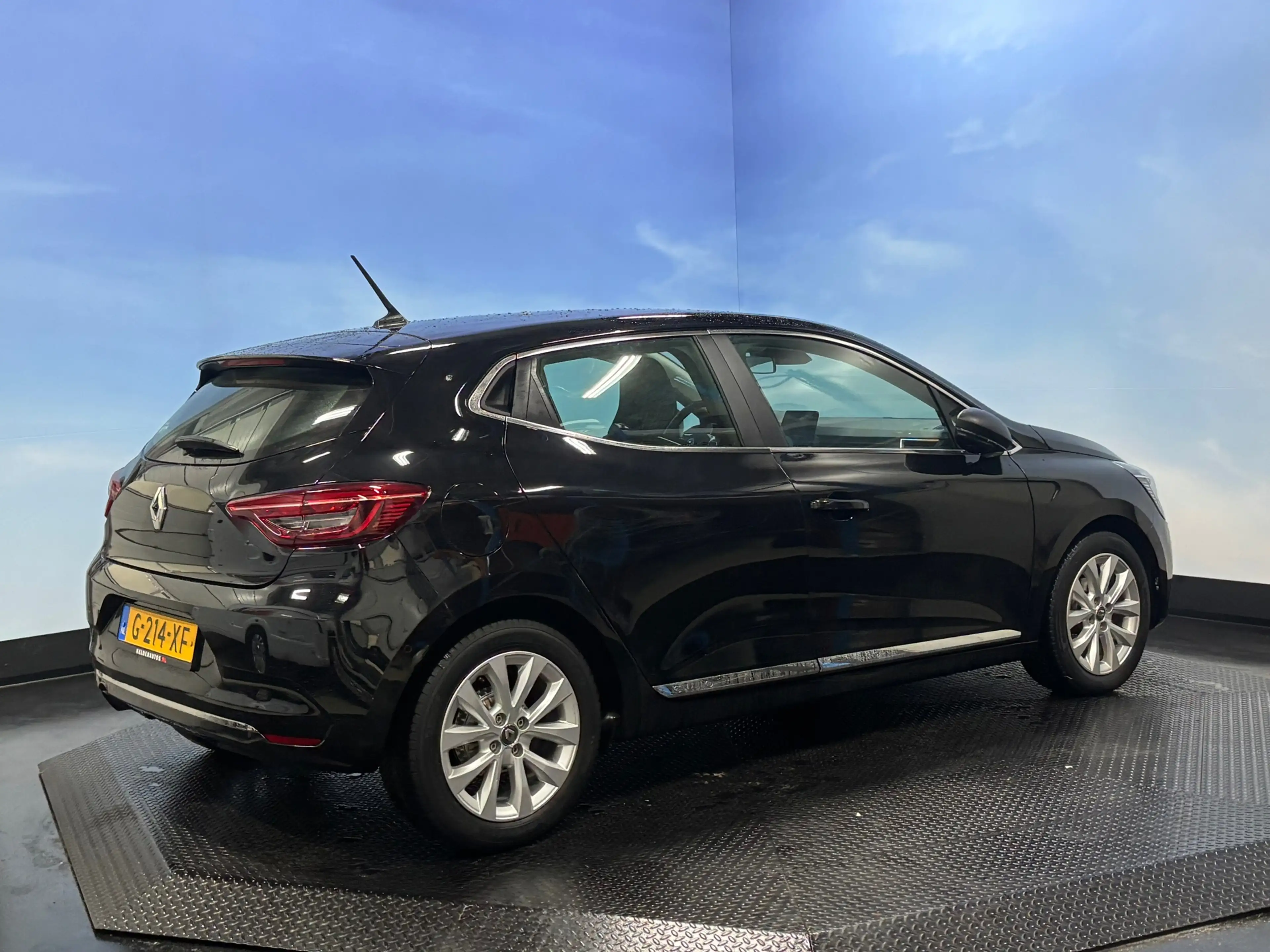 Renault Clio 1.0 TCe Intens Navi | Clima | Cruise | Camera — photo 8
