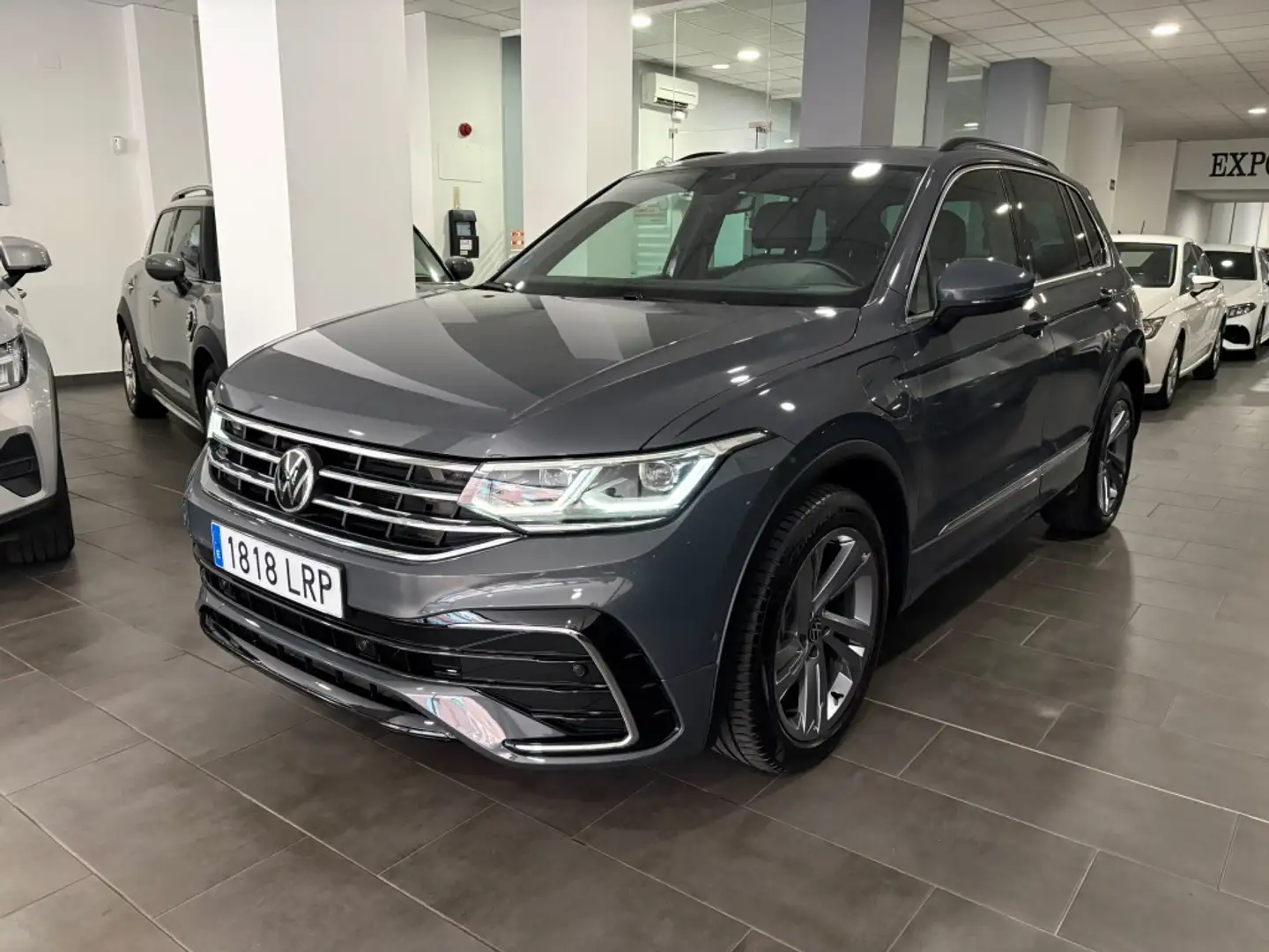 Volkswagen Tiguan 1.4 eHibrid R-Line 180kW Gris - 1