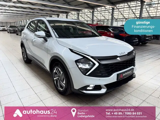 2023 Kia Sportage in White for sale
